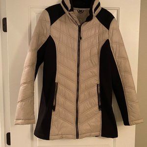 GUESS puffer coat | Womens | Size Medium